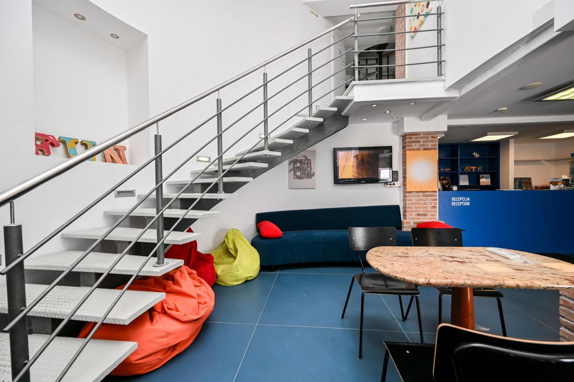 Hostel Fun Rijeka Ngoại thất bức ảnh