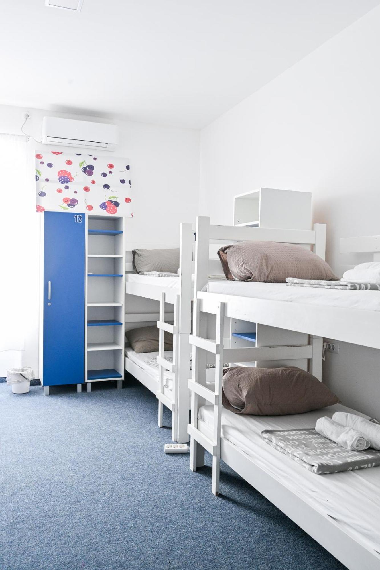 Hostel Fun Rijeka Ngoại thất bức ảnh